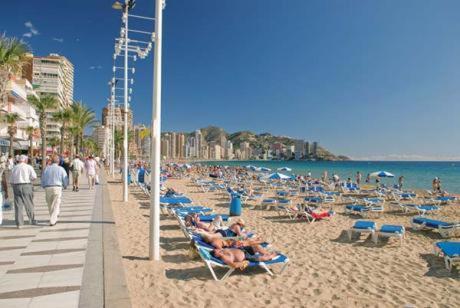 Estudio Playa Levante Бенидорм Экстерьер фото